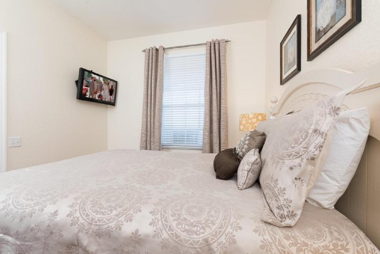 Luxurious Condo - Just 2 Miles From Disney #404 Orlando Extérieur photo